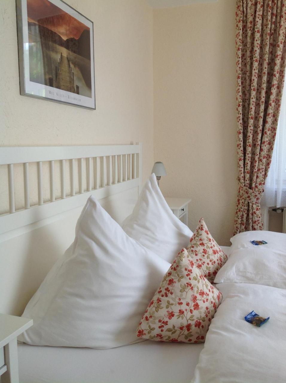 Moselland Hotel Im Enderttal Zum Onkel Willi Cochem Ngoại thất bức ảnh